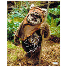 Load image into Gallery viewer, Warwick Davis Autographed Star Wars Return of the Jedi Wicket Ewok 8x10 Photo