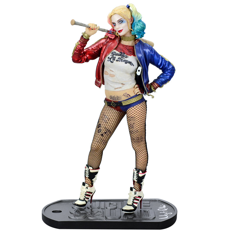 Margot Robbie Autographed DC Collectibles Suicide Squad Harley Quinn 12