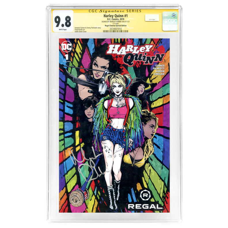 Margot Robbie Autographed 2019 Harley Quinn #66 Regal Cinemas Variant Birds of Prey Movie Cover CGC SS 9.8