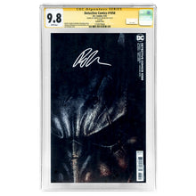Load image into Gallery viewer, Robert Pattinson Autographed 2022 Detective Comics #1058 Lee Bermejo Variant CGC SS 9.8
