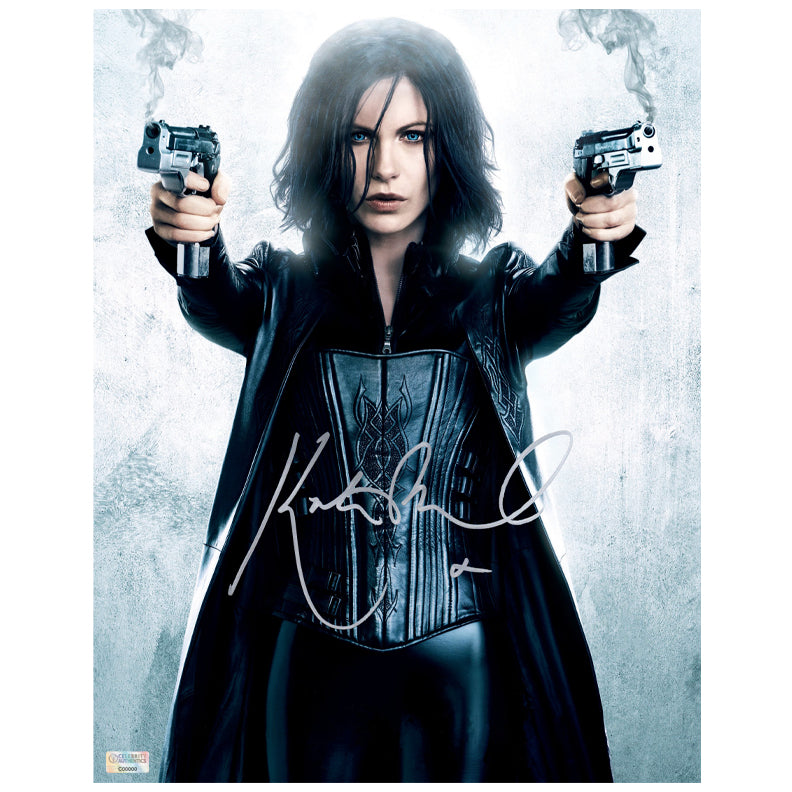 Kate Beckinsale Autographed 2012 Underworld Awakening 11×14 Photo