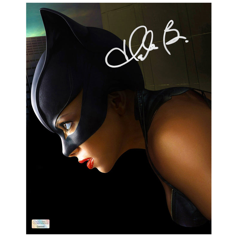 Halle Berry Autographed 2004 Catwoman Close Up 8x10 Photo