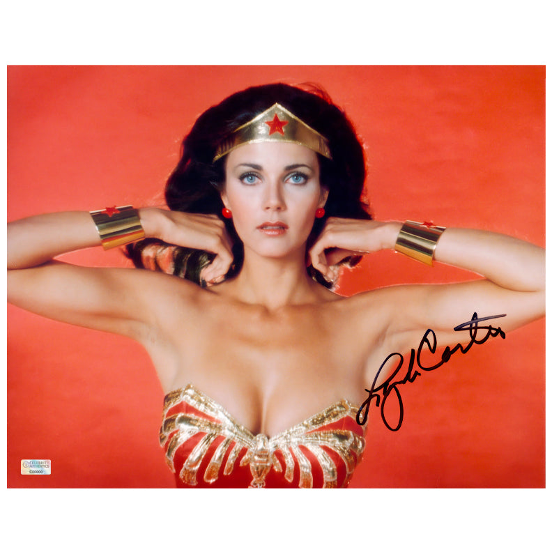 Lynda Carter Autographed 1976 Wonder Woman 11x14 Studio Photo