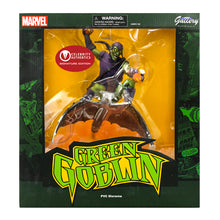 Load image into Gallery viewer, Willem Dafoe Autographed Diamond Select The Green Goblin 16&quot; Statue