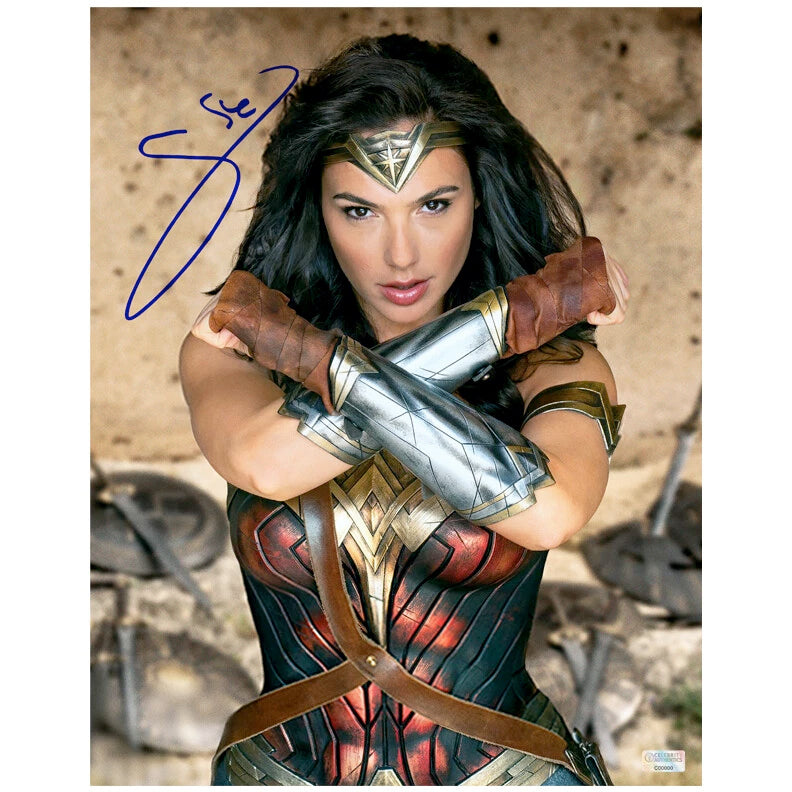 Gal Gadot Autographed 2017 Wonder Woman Princess Diana 11x14 Photo