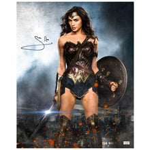 Load image into Gallery viewer, Gal Gadot Autographed 2016 Batman vs Superman Dawn of Justice 16x20 Cityscape Photo
