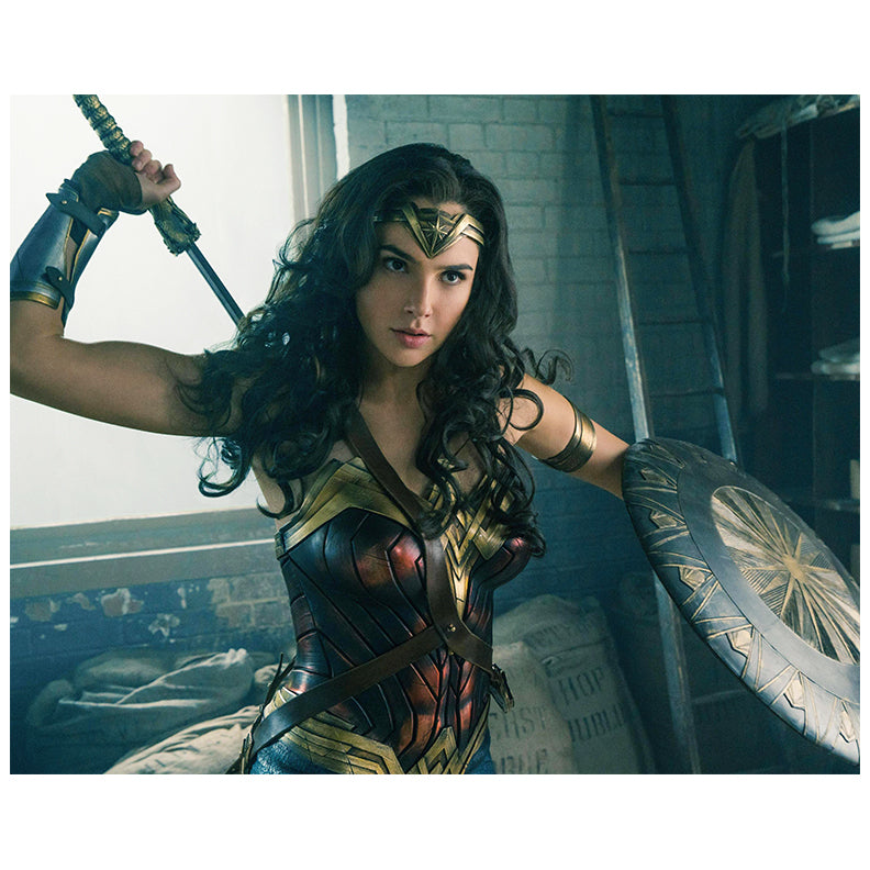 Gal Gadot Autographed 2017 Wonder Woman 8x10 Action Photo PRE-ORDER