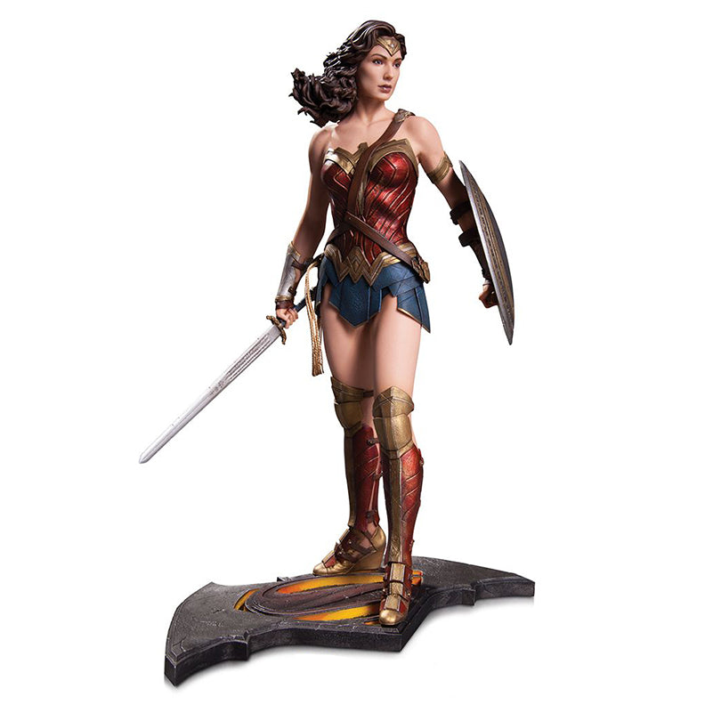 Gal Gadot Autographed DC Collectibles Batman v Superman: Dawn of Justice: Wonder Woman Statue PRE-ORDER