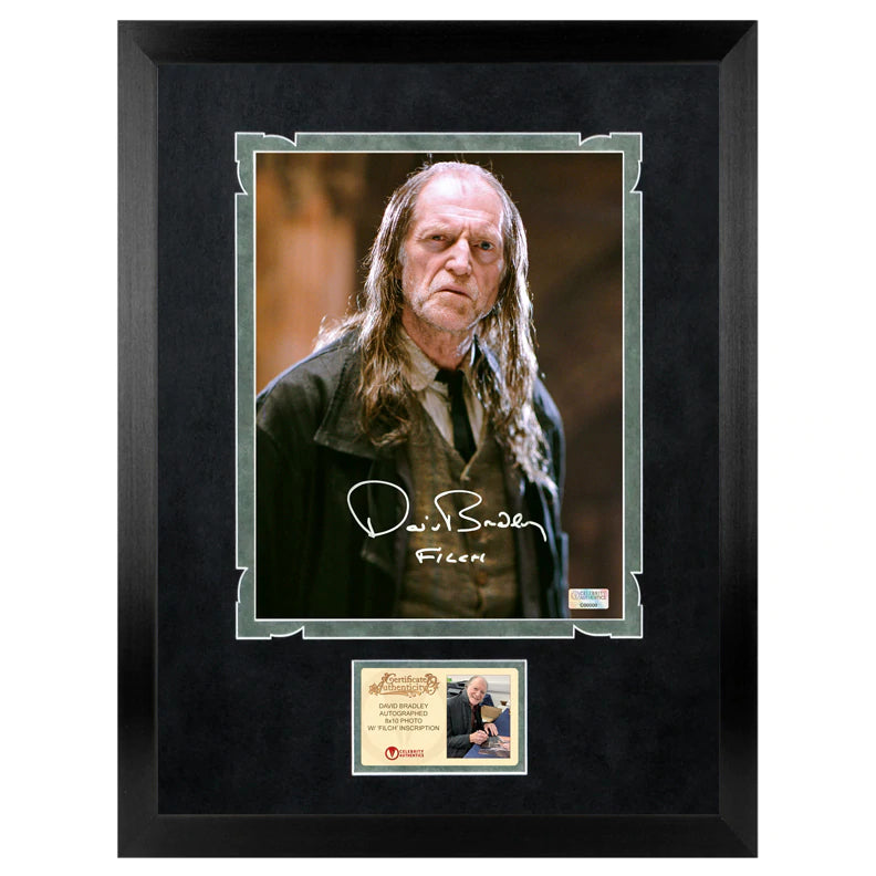David Bradley Autographed Harry Potter Argus Filch 8x10 Close Up Photo