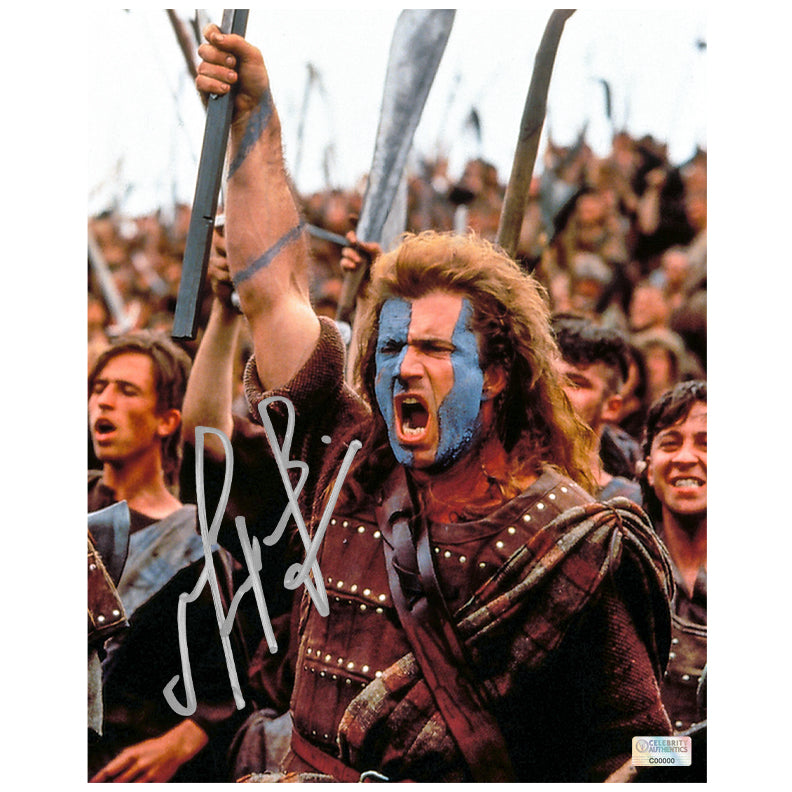 Mel Gibson Autographed 1995 Braveheart William Wallace Battle 8x10 Photo