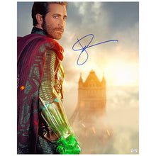 Load image into Gallery viewer, Jake Gyllenhaal Autographed 2019 Spider-Man2019  Far From Home Mysterio 16×20 Photo