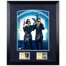 Load image into Gallery viewer, Tessa Thompson, Chris Hemsworth Autographed Men in Black: International Agent H and M 11x14 Framed Photo