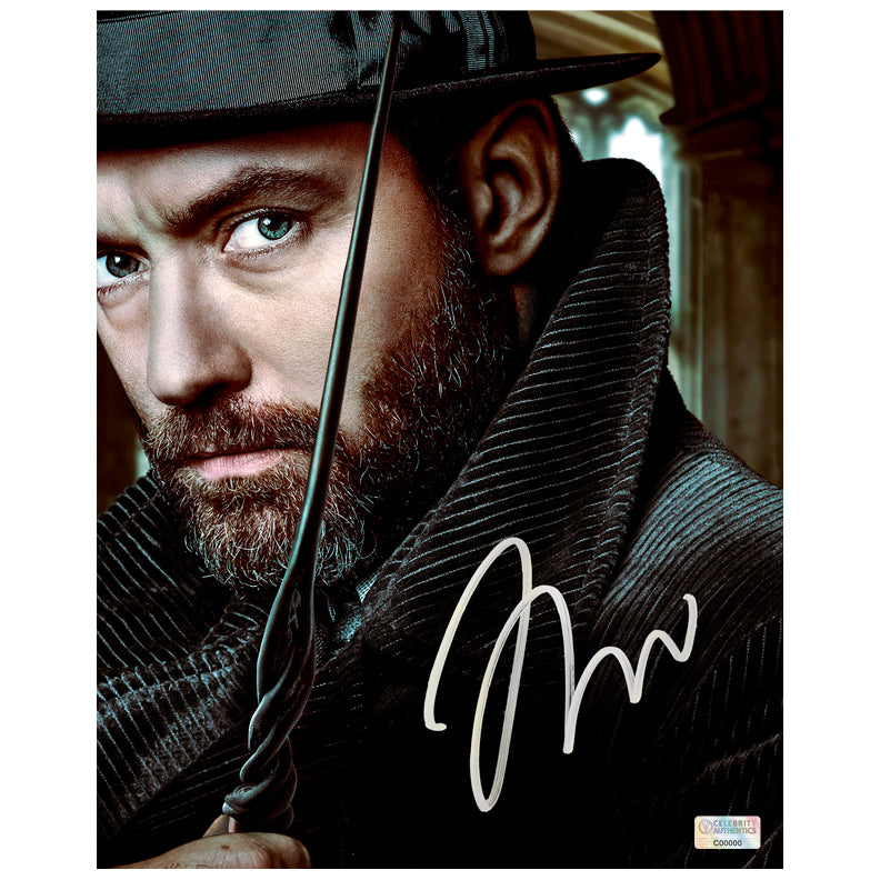 Jude Law Autographed Fantastic Beasts and Where to Find Them Albus Dumbledore 8×10 Portrait Photo