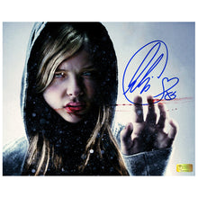 Load image into Gallery viewer, Chloe Grace Moretz Autographed Let Me In 8x10 Photo
