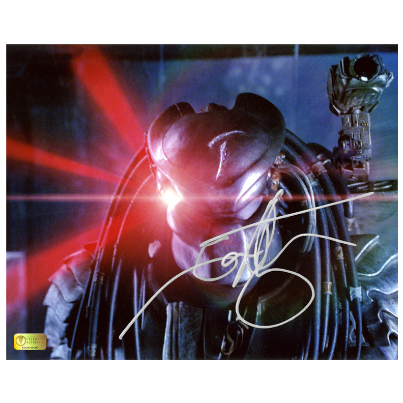 Ian Whyte Autographed AVP: Alien vs Predator Battle Ready 8×10 Photo