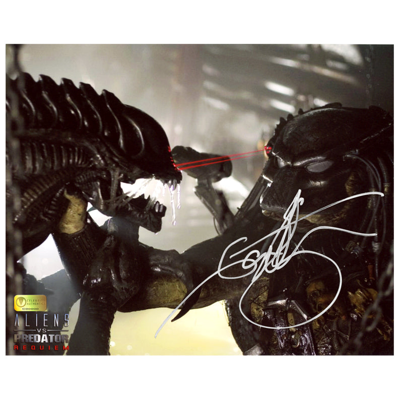 Ian Whyte Autographed AVP: Aliens vs Predator Requiem Strike 8×10 Photo